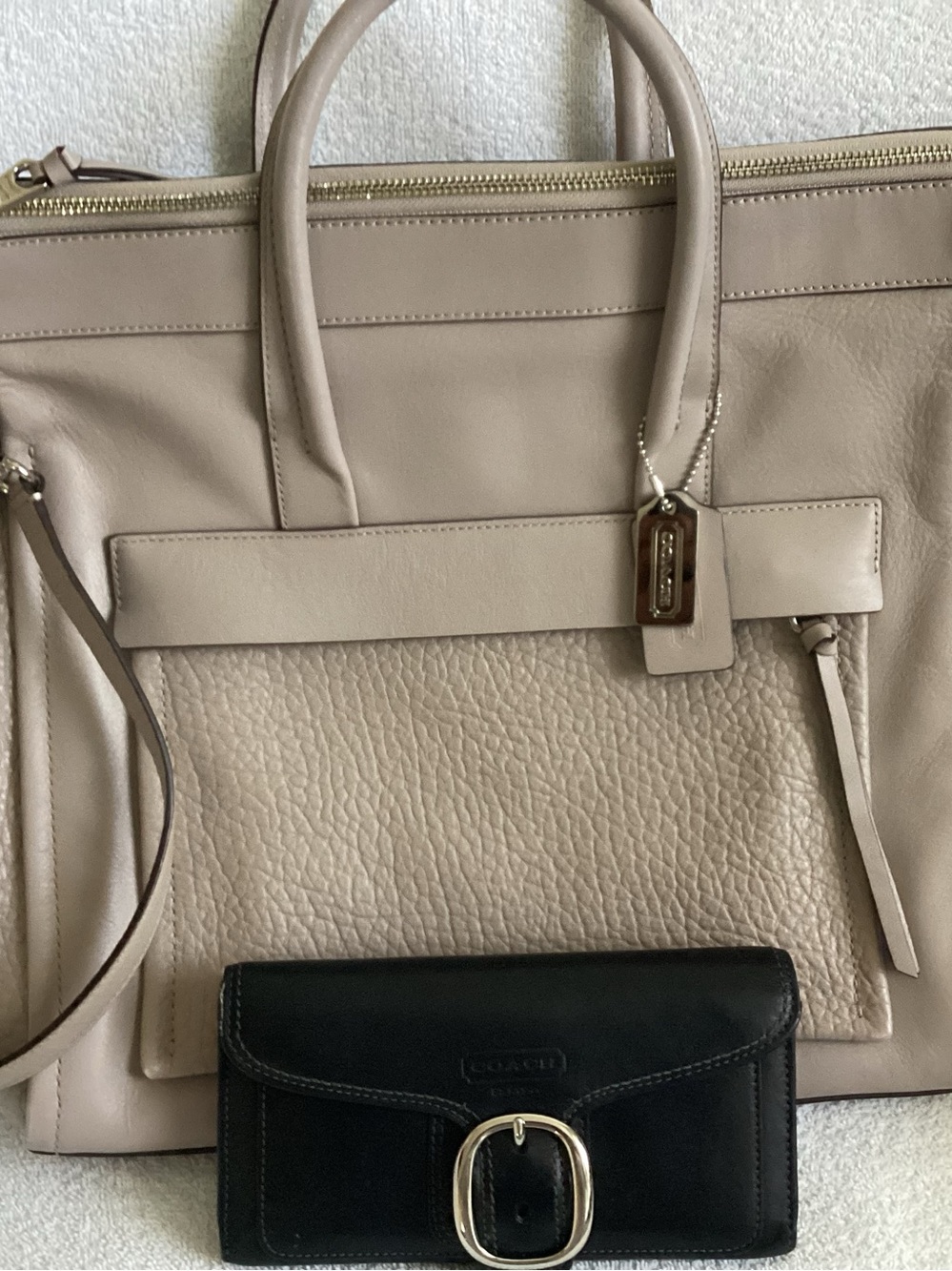 Coach Bleecker Riley Gray Leather Carryall 27927 Black Checkbook Wallet 43558